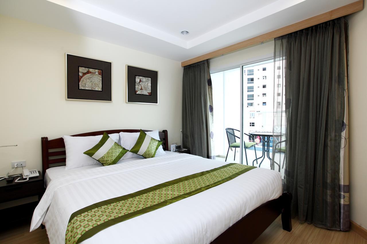 Icheck Inn Sukhumvit 22 Бангкок Екстер'єр фото